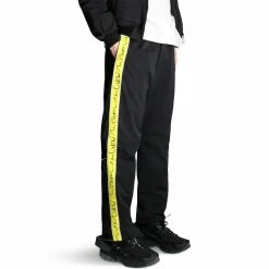 Sasquatchfabrix WARM-UP PANTS 11 Sasquatchfabrix WARM-UP PANTS -NIke Shop 8cb1f7075fcd8ffd23e1775a00c1391d