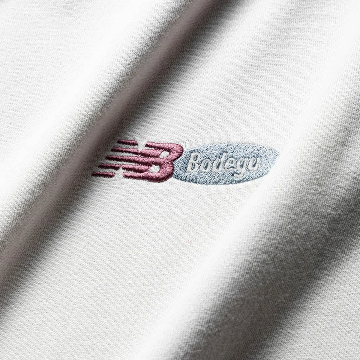 New Balance X BODEGA RENAISSANCE TEE 7 New Balance X BODEGA RENAISSANCE TEE - Image 5