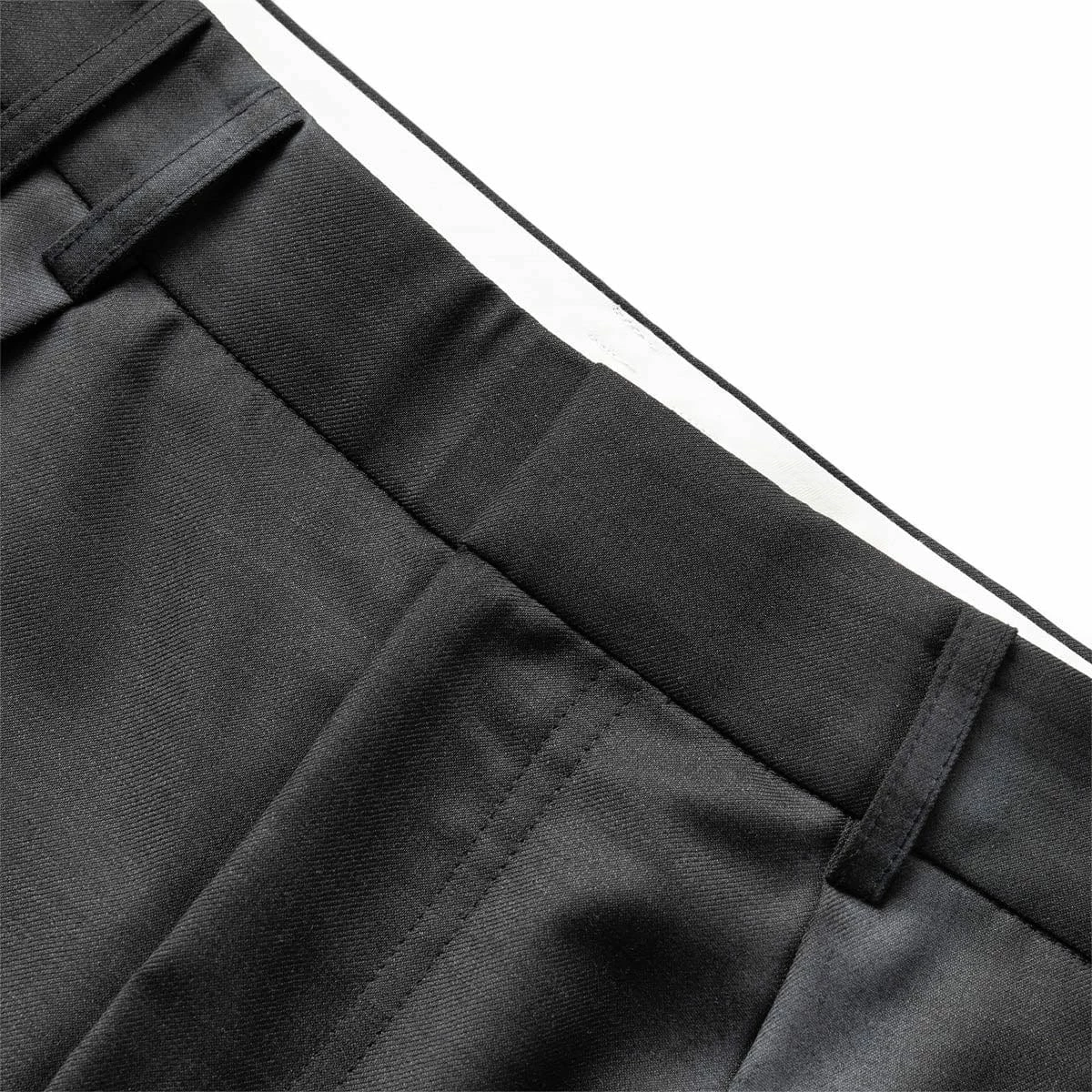 ADER Error BLASSSA03CC 5 ADER Error BLASSSA03CC - Image 3