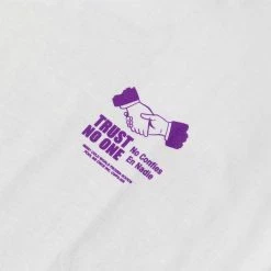 Cold World Frozen Goods TRUST ISSUES TEE 7 Cold World Frozen Goods TRUST ISSUES TEE -NIke Shop ColdWorldFrozenGoodsTRUSTISSUESWHITEMCWD8 T01 WHT 3
