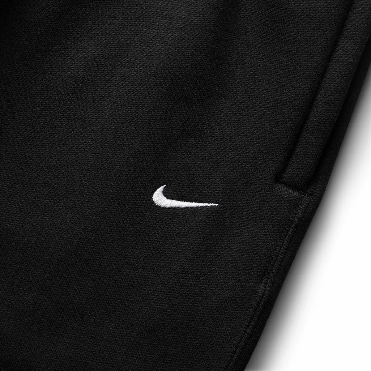 Nike SOLO SWOOSH PANT 5 Nike SOLO SWOOSH PANT - Image 3