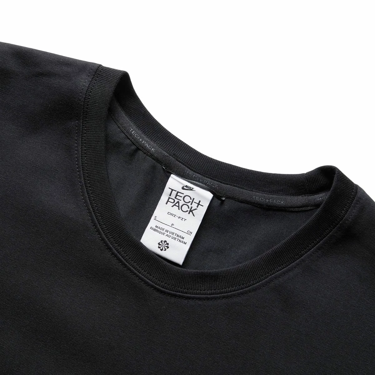 Nike SPORTSWEAR TECH PACK T-SHIRT 4 Nike SPORTSWEAR TECH PACK T-SHIRT - Image 2