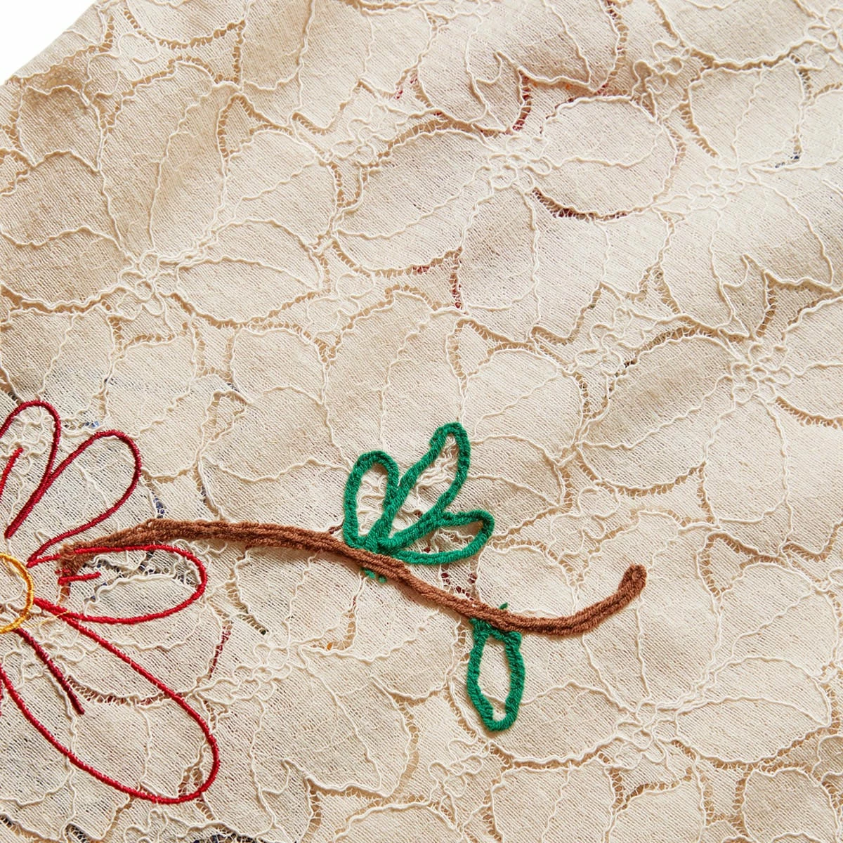 Andersson Bell FLOWER MUSHROOM EMBROIDERY OPEN COLLAR SHIRT 9 Andersson Bell FLOWER MUSHROOM EMBROIDERY OPEN COLLAR SHIRT - Image 7