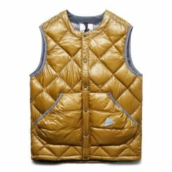 And Wander DIAMOND STITCH DOWN VEST