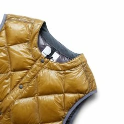And Wander DIAMOND STITCH DOWN VEST -NIke Shop andwanderDIAMONDSTITCHDOWNVESTCAMELL5742231308 4