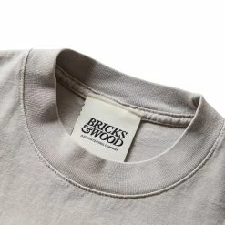 Bricks & Wood A SOUTH CENTRAL COMPANY LOGO T-SHIRT 10 Bricks & Wood A SOUTH CENTRAL COMPANY LOGO T-SHIRT -NIke Shop bricks woodsASOUTHCENTRALCOMPANYLOGOTEESILVERSBW FW22 SSCTEES 4