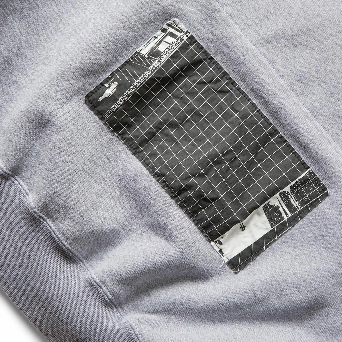 Cav Empt ACCESS MONITOR CREW NECK 5 Cav Empt ACCESS MONITOR CREW NECK - Image 3