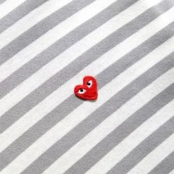 Comme Des Garçons Play STRIPED WHITE SLEEVE T-SHIRT -NIke Shop commedesgarconsplaySTRIPEDWHITESLEEVEMENST SHIRTGREYWHITESP1T320 4