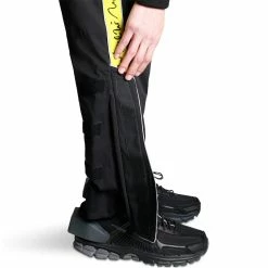 Sasquatchfabrix WARM-UP PANTS 14 Sasquatchfabrix WARM-UP PANTS -NIke Shop fdcad657f8c5a8518632ce75bc4f0def