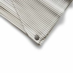 Homme Plissé Issey Miyake BOW PLEATED VEST -NIke Shop isseymiyakeBOWPEARLGRAY2HP28JE139 3