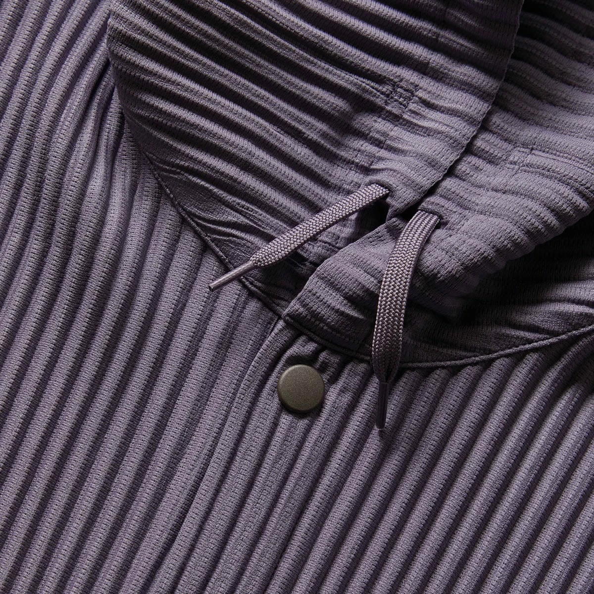 Homme Plissé Issey Miyake MC FEBRUARY 6 Homme Plissé Issey Miyake MC FEBRUARY - Image 4