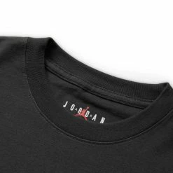 AIR JORDAN FLIGHT HERITAGE 85 T-SHIRT -NIke Shop jordanFLIGHTHERITAGE85T SHIRTOFFNIORSDV3071 045 3