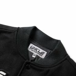 Pleasures MOWAX VARSITY -NIke Shop pleasuresMOWAXVARSITYBLACKWHITEMP22U013 BLACK 4