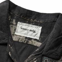 Story Mfg. GREETINGS SHIRT -NIke Shop storymfgGREETINGSSHIRTIRONSPACEPRINTSGT IRONSPACE 3