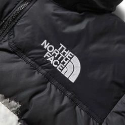 The North Face 1992 RETRO NUPTSE -NIke Shop thenorthfaceMP1992RETRONUPTSETNFBLACK1992NUPTSEPRINTSNF0A7WYQ9R0 3