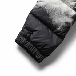 The North Face 1992 RETRO NUPTSE -NIke Shop thenorthfaceMP1992RETRONUPTSETNFBLACK1992NUPTSEPRINTSNF0A7WYQ9R0 4